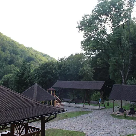 Туркомплекс Едельвейс מלון *